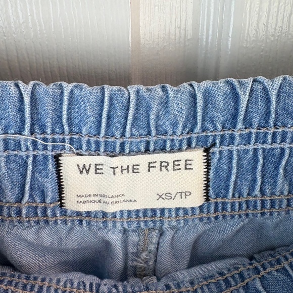 Free People Easy Peasy Pull On Wide Leg Boyfriend Jeans - Picture 3 of 3